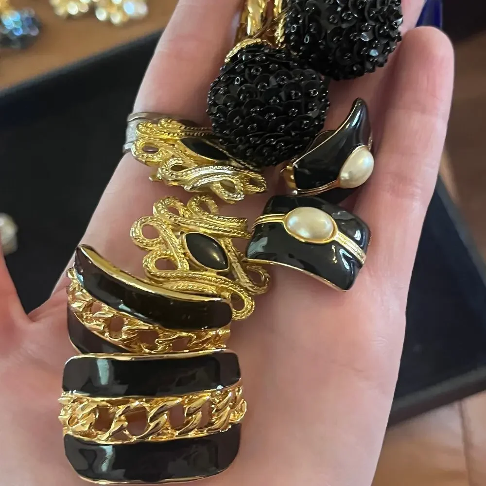 Vintage lot of four gold and black clip on earrings sequin statement enamel